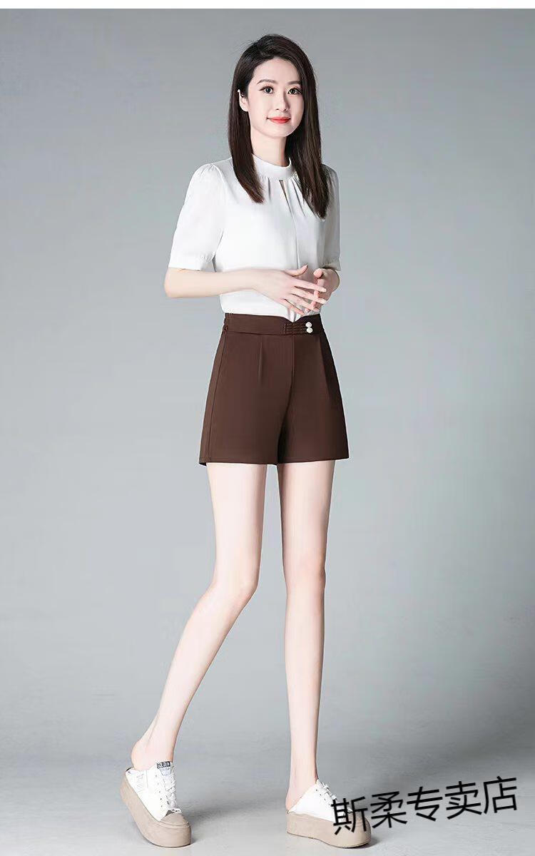 debd543acabd944c.jpg' style=
