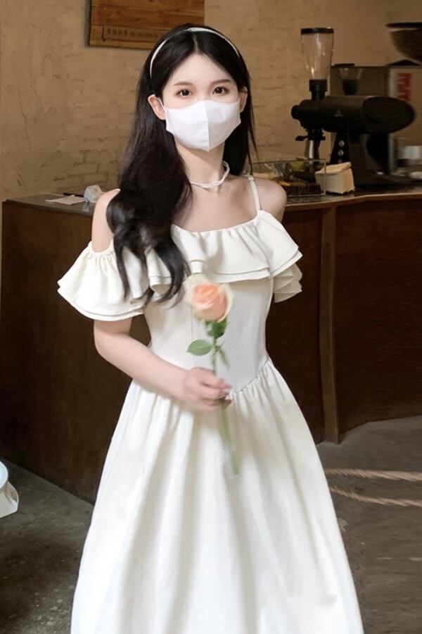 32ecfb2287ea7c8e.jpg' style=