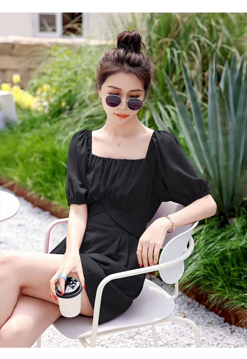 906478bdff0979cb.jpg' style=