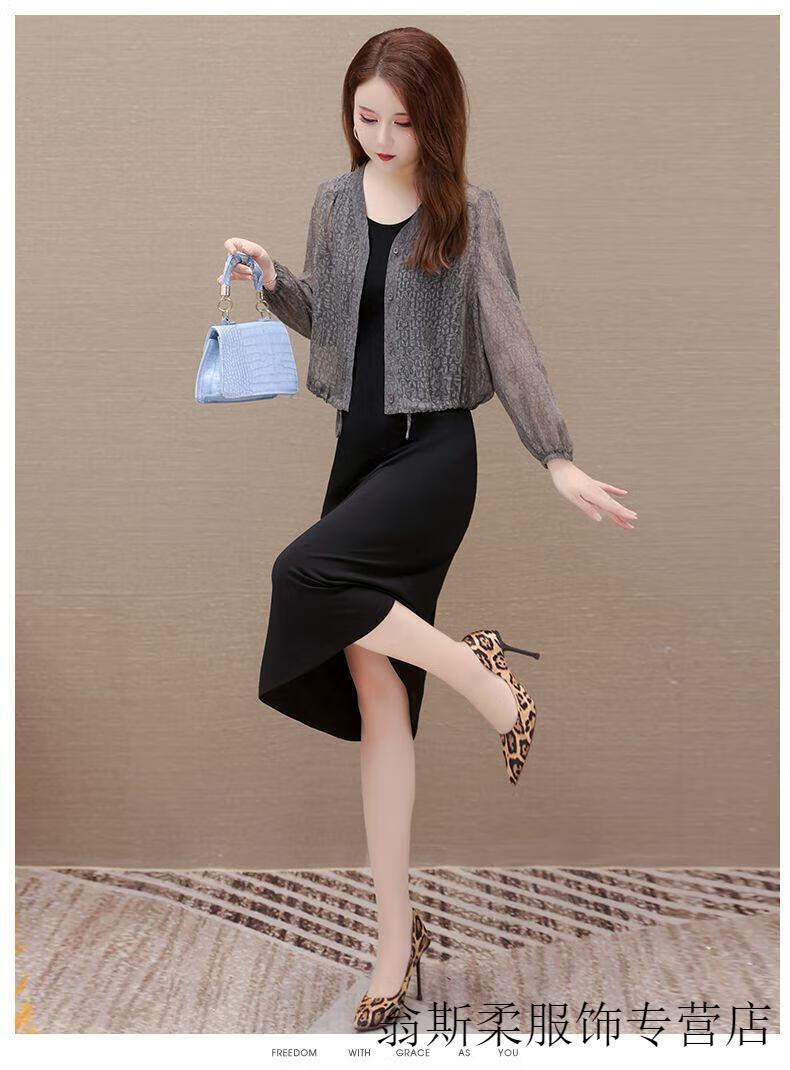 fa999d0a79bd7432.jpg' style=