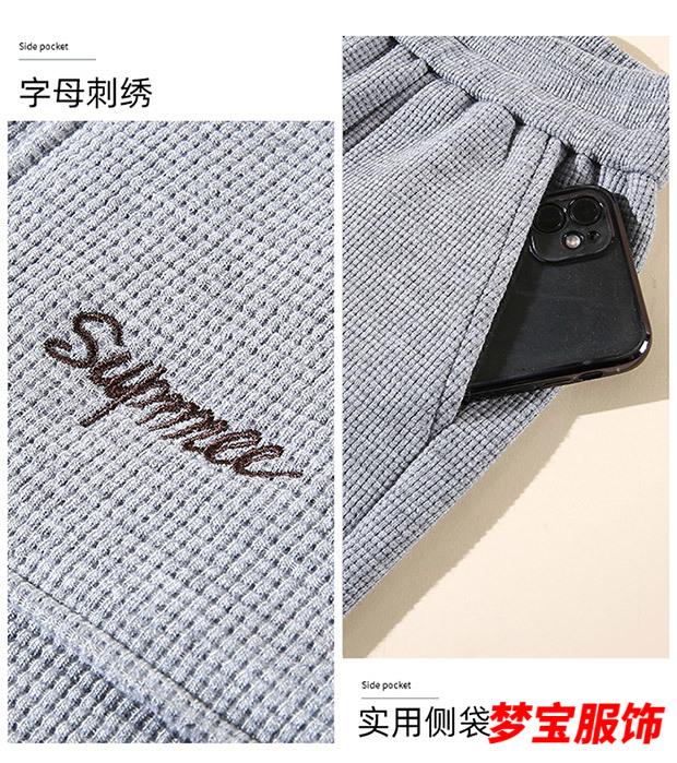 e151e7e0fdde4c92.jpg' style=