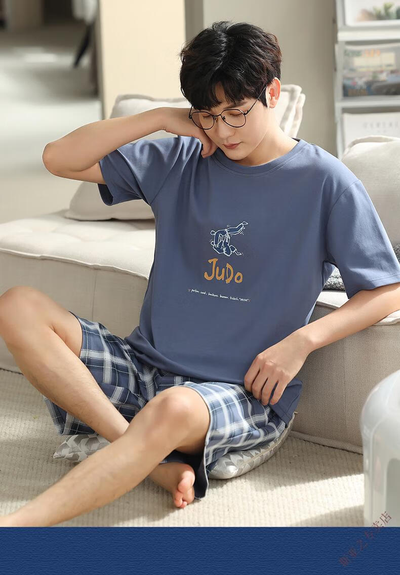 000b78a18451e762.jpg' style=