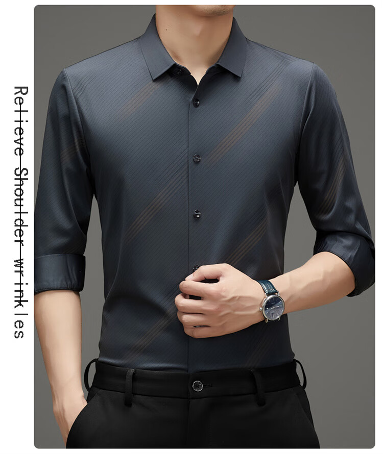 3d42f7f165b13774.jpg' style=