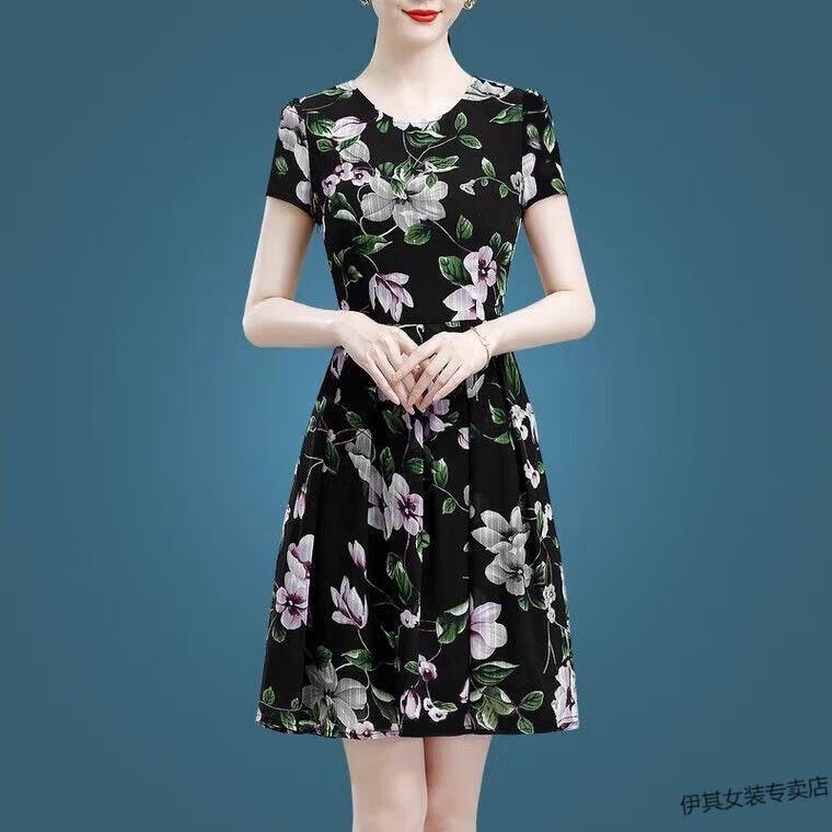 ad79d05379e2d3d4.jpg' style=