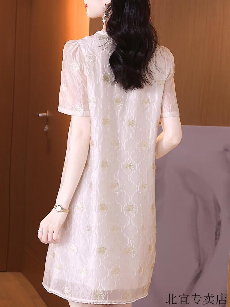 e1bd370abfa63700.jpg' style=