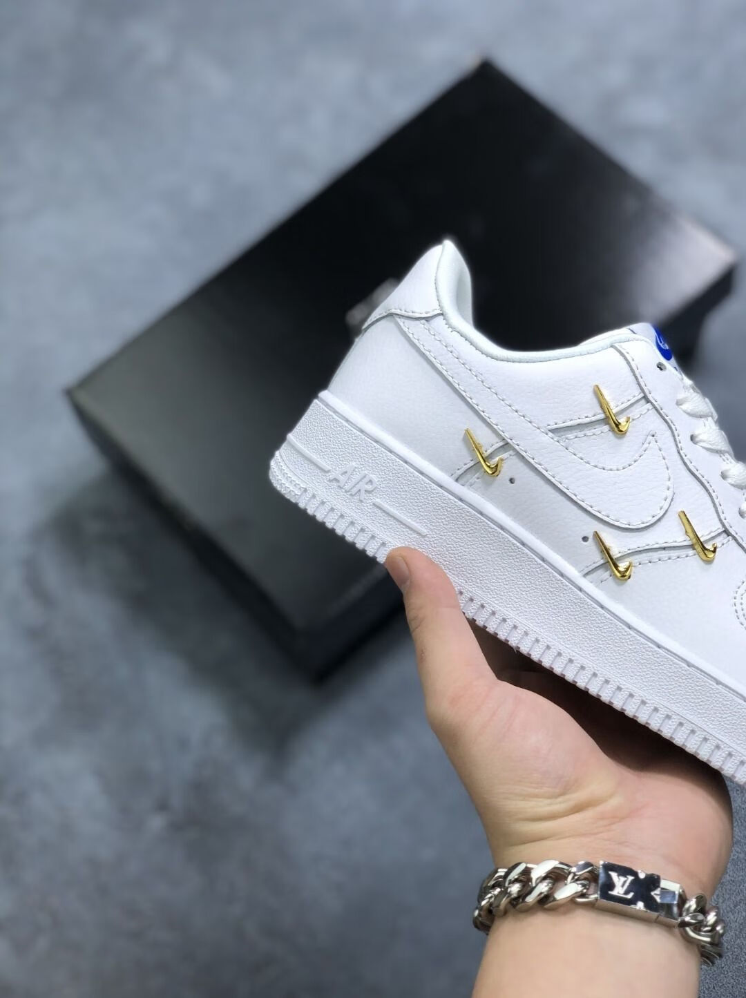 af1四钩纯白白蓝空军板鞋ct1990101头层纯原小金勾四勾ct199010136