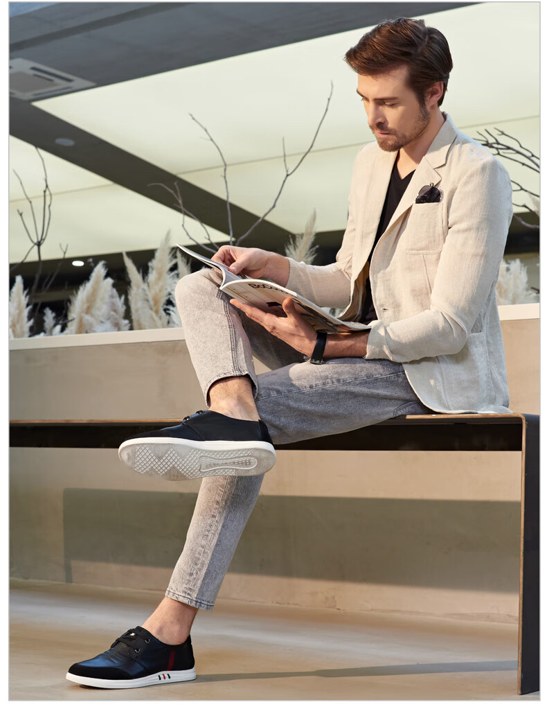 蜘蛛王男鞋休闲鞋男士商务真皮透气百搭软底系带板鞋30