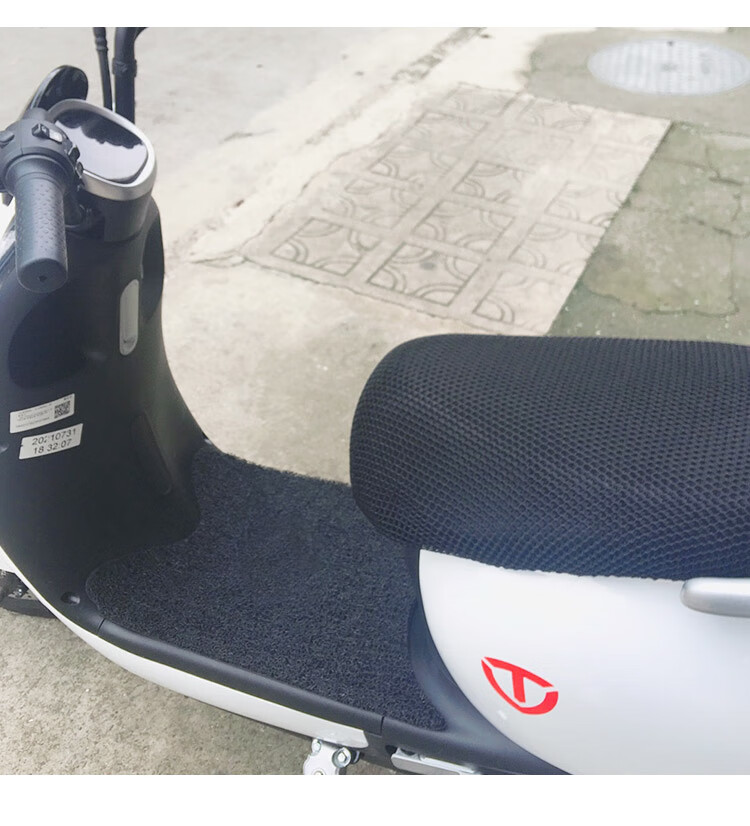 适用台铃c6电动车脚垫tl500dqt-9f超能版防水脚踏垫踩脚垫子配件 台铃