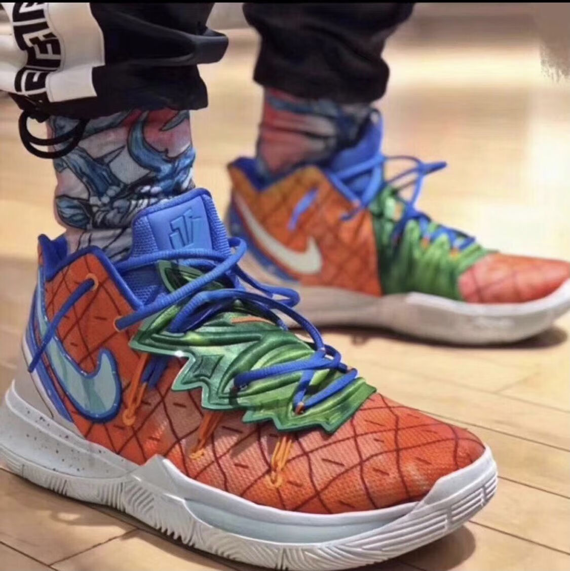 7代kyrie6全明星中国年青蜂侠实战男女篮球鞋 黑黄6 38【图片 价格