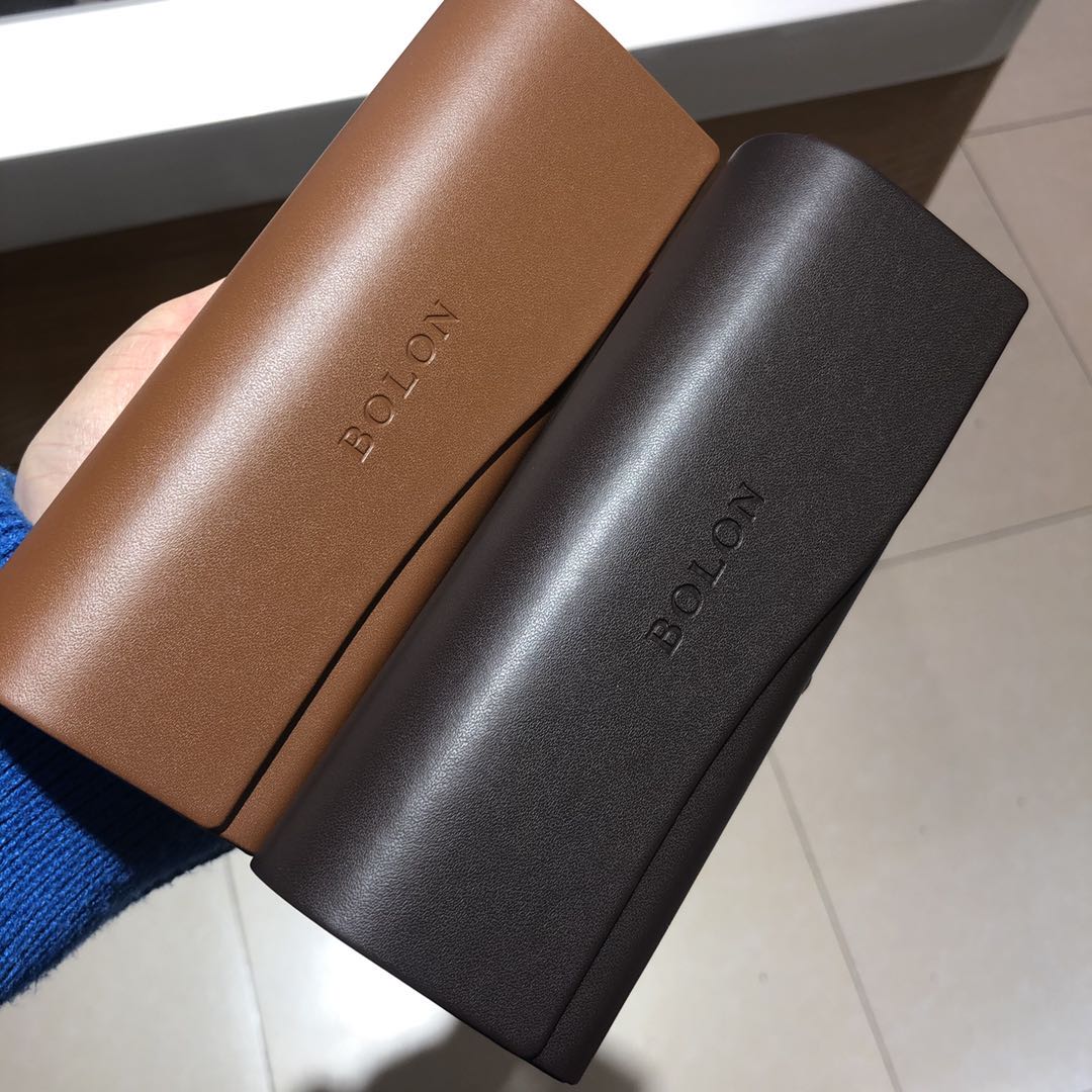 暴龙眼镜盒皮质翻盖太阳镜光学近视镜盒原装镜布质保卡 太阳镜皮质