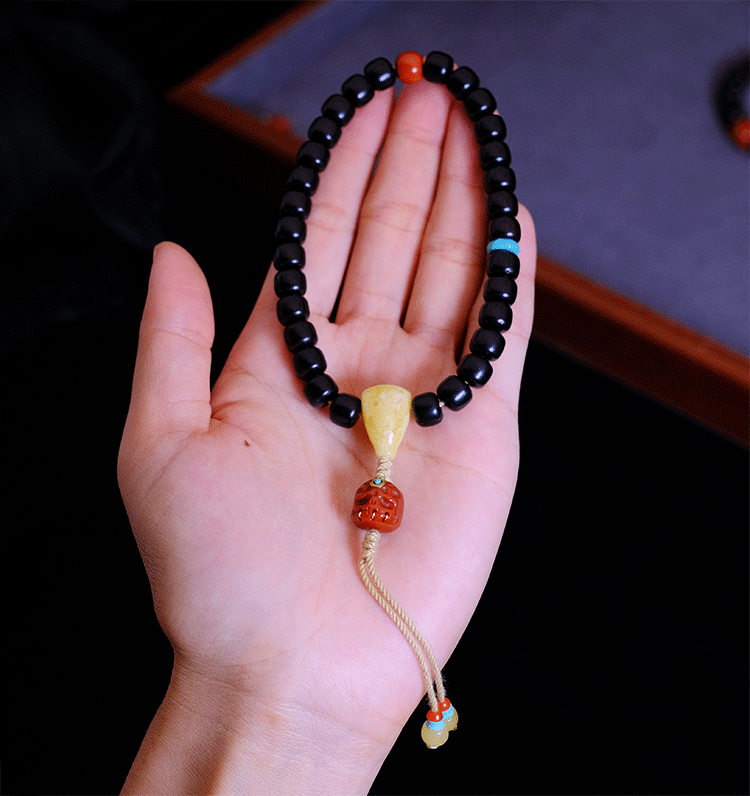 南红绿松蜜蜡弟子珠吊坠百香籽金刚星月菩提子手串配饰品收尾南红绿松