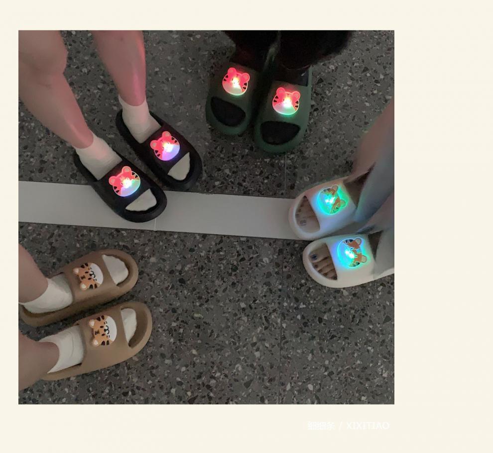 会发光的玫瑰闺蜜凉鞋夏搞笑水晶拖鞋玫瑰花水晶鞋搞怪女透明闪光 3