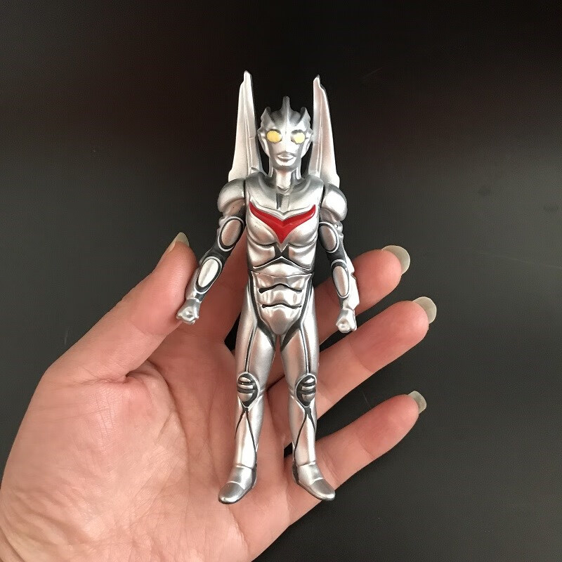 软胶 可动人偶卡片玩具人娃娃公仔英雄 深灰色 诺亚奥特约13【图片