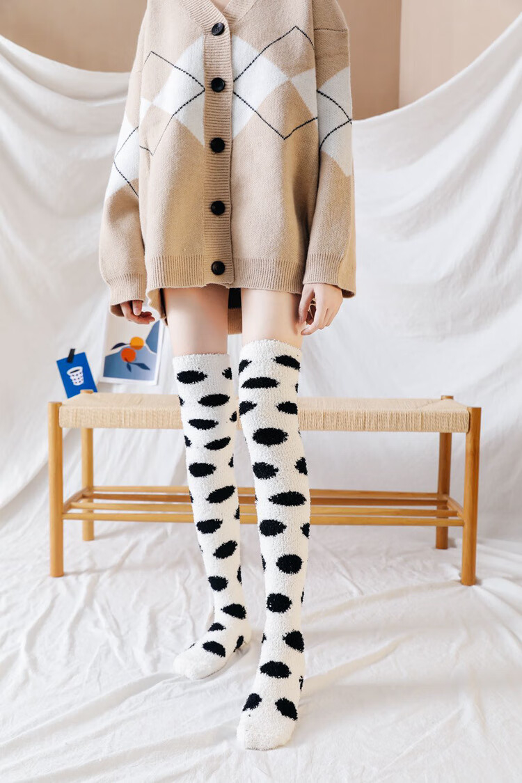 笑眯猫过膝袜秋冬加绒加厚保暖冬天袜子女可爱潮流日系女生珊瑚绒圆点