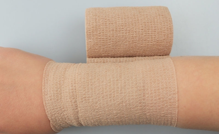 运动脚踝透气粘性优力抒舒弹力绷带医用弹力绷带肤色1卷宽15x长450cmf