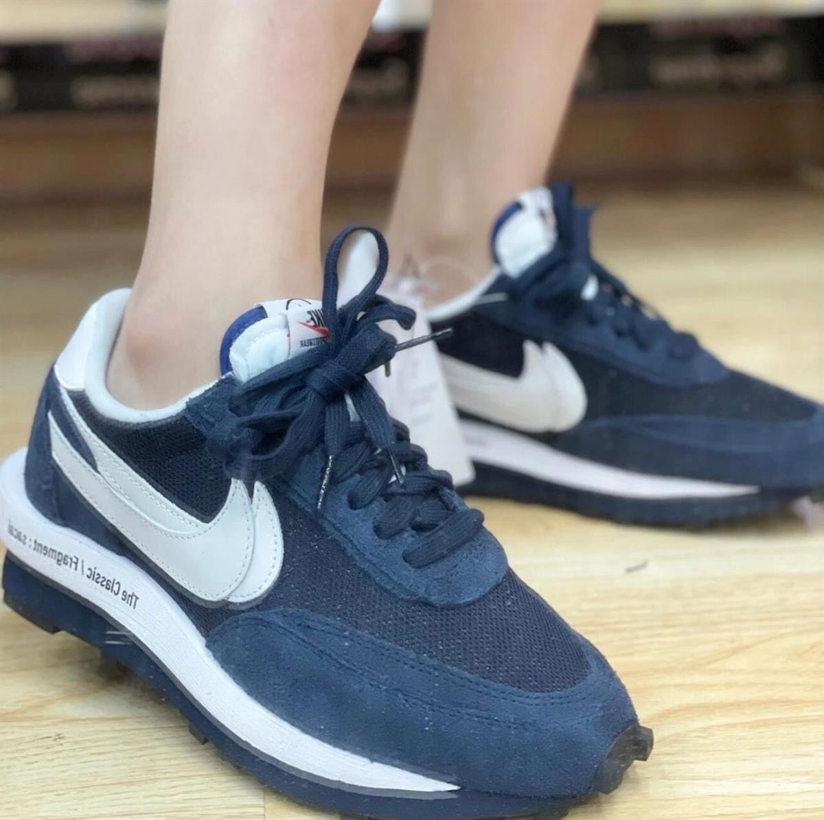 华夫sacai 藤原浩闪电三方联名解构男鞋灰白休闲运动情侣跑步鞋女 dh