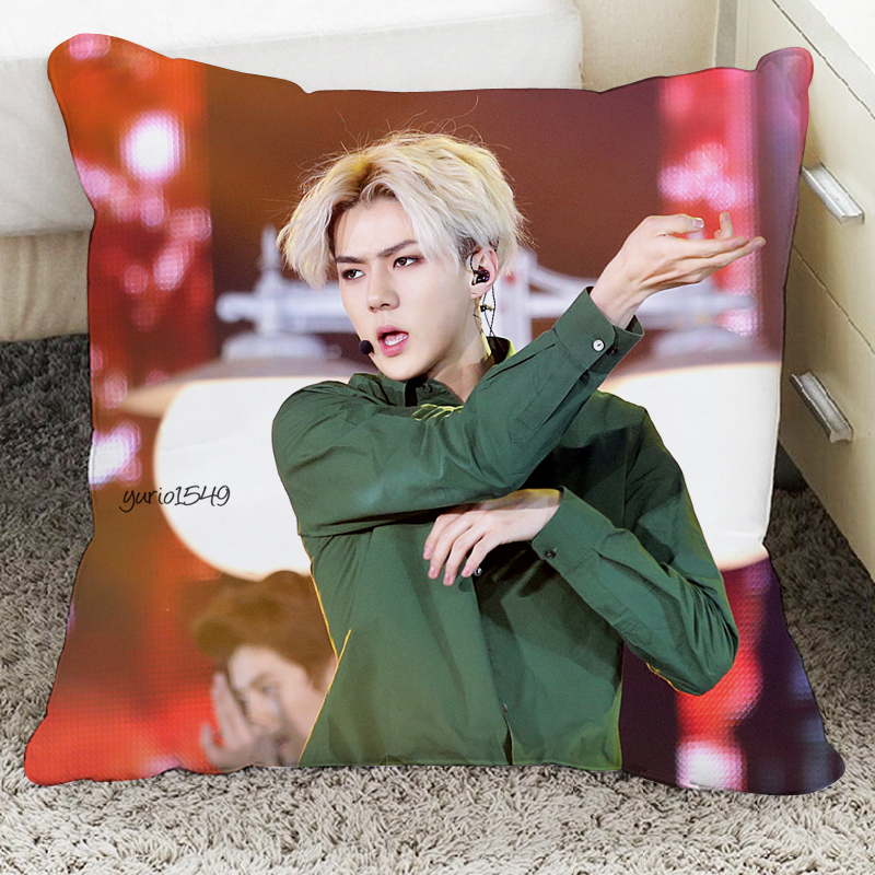 吴世勋周边抱枕同款海报墙贴贴纸手幅杂志玩偶exo专四五辑明信片13丝