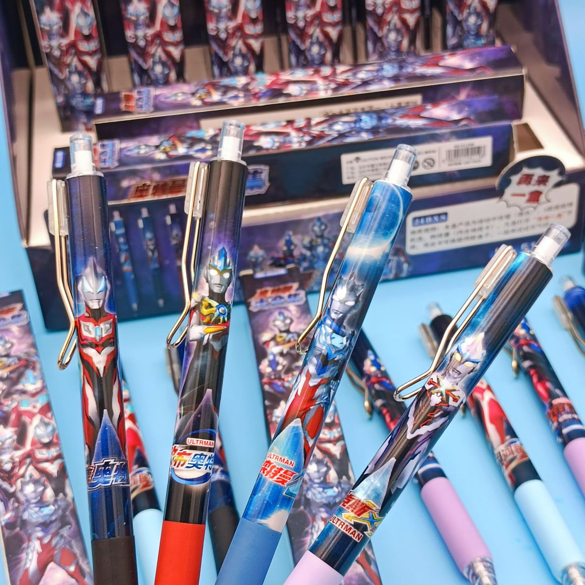 欧鲸(oujing)奥特曼盲盒笔按动中性笔男生卡通周边文具宇宙英雄迪迦赛