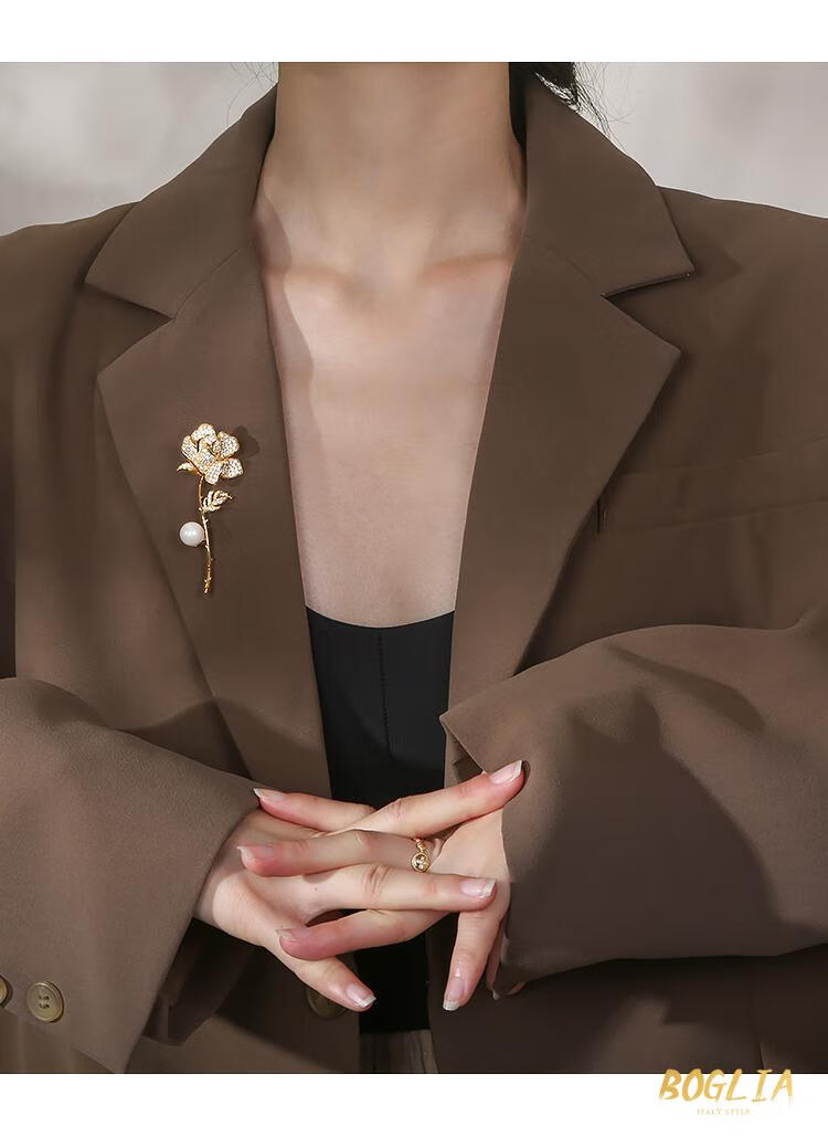 boglia轻奢品牌胸针女精致金色玫瑰花朵设计感毛衣西装衣服装饰女士