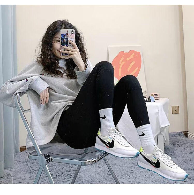 nike耐克秋冬袜子女长筒ins风鲨鱼裤百搭棉质中筒潮袜流行百搭学生