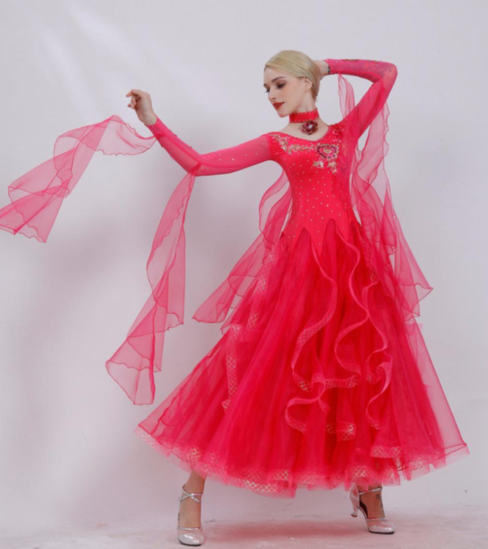 新款摩登舞连衣裙镶钻国标舞华尔兹交谊舞大摆演出比赛服2020 黄色 xl