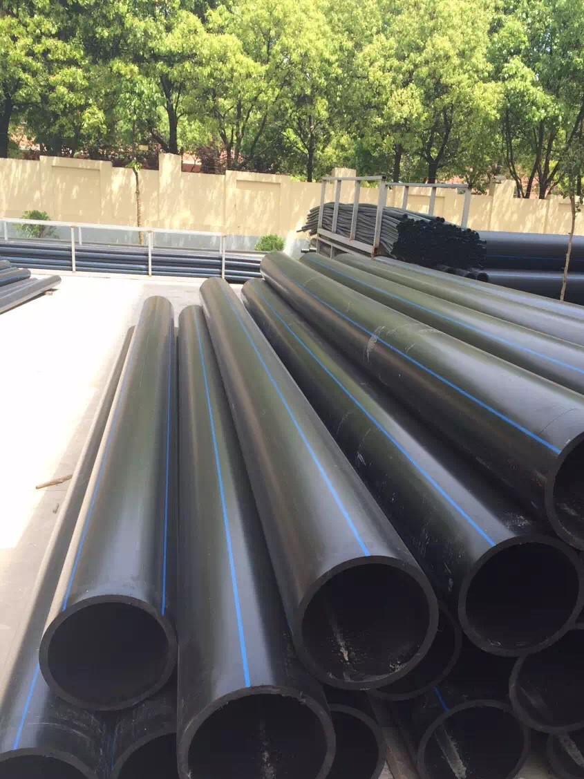 pe水管热熔自来水管3三4四6分1.5寸2黑硬管20 25 32 40塑料水管子 110