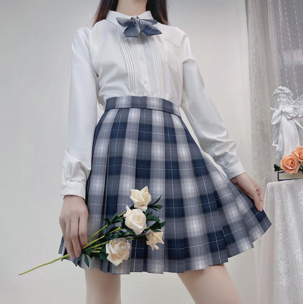 圣洛锋梦幻星空原创jk格裙银线格裙百褶裙春秋42cm裙长领结l