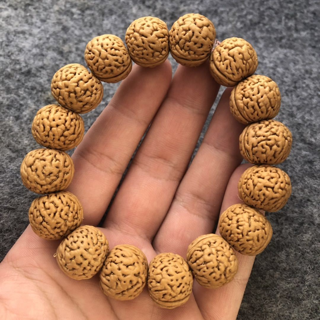 机刷包浆小核桃手持手串文玩核桃把玩练手野生小秋子核桃手把件依莲妃