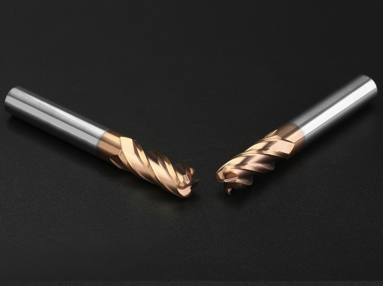 58度钨钢圆鼻刀4刃加长铣刀r角牛鼻刀不锈钢刀硬质合金涂层立铣刀6r05