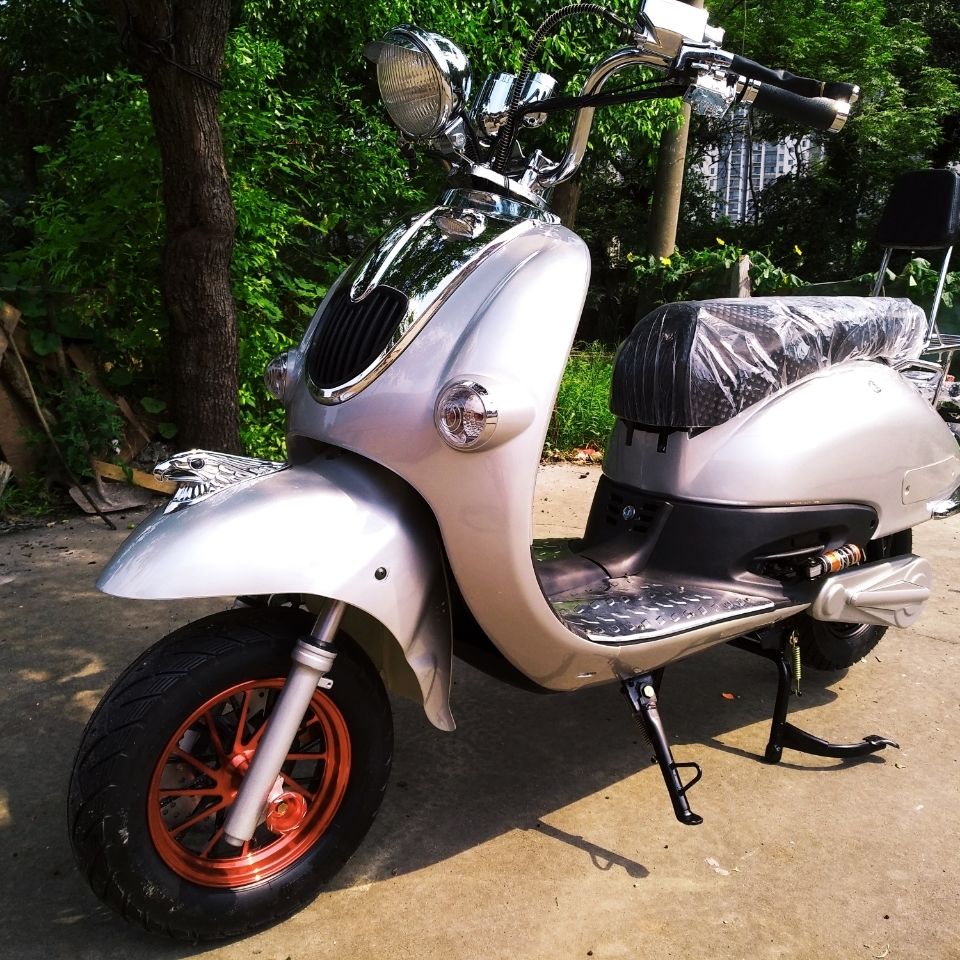 大龟王电动车电瓶车大功率踏板摩托车72v锂电池外卖爬坡长跑王 磨砂红