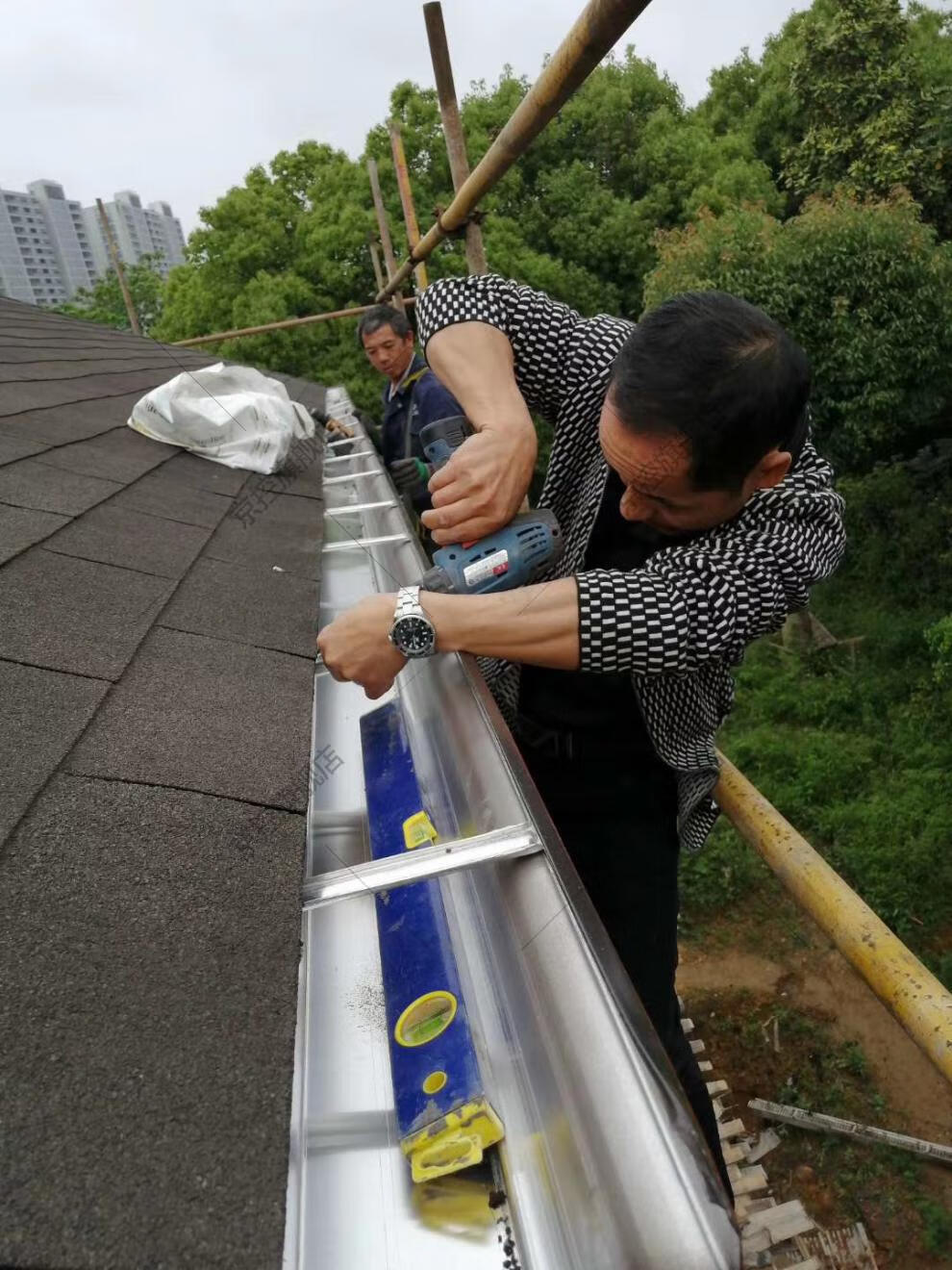 屋簷排水槽鋁合金天溝雨水槽別墅簷溝接水槽排水槽下水管彩鋁成品雨水