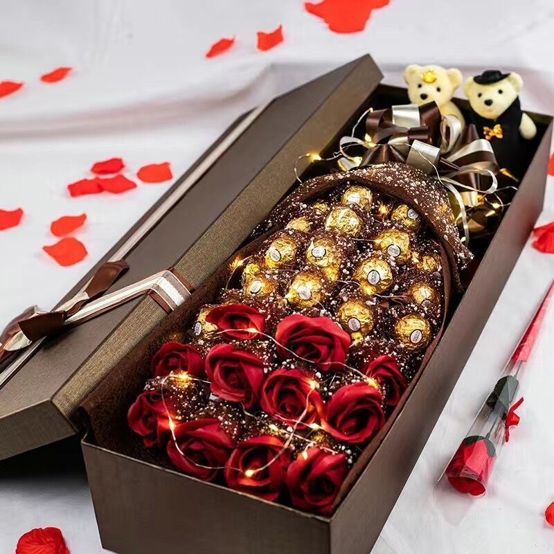 费列罗巧克力玫瑰花礼盒送女朋友情人节多规格生日礼物520表白老婆