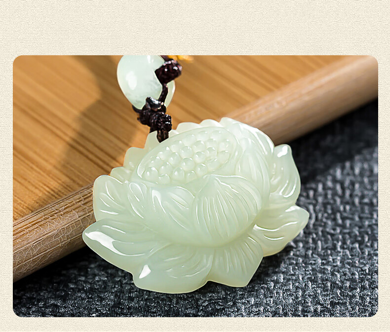 老凤凰520礼物天然和田玉女款夏吊坠玉莲花玉坠玉佩挂坠男情侣款礼品