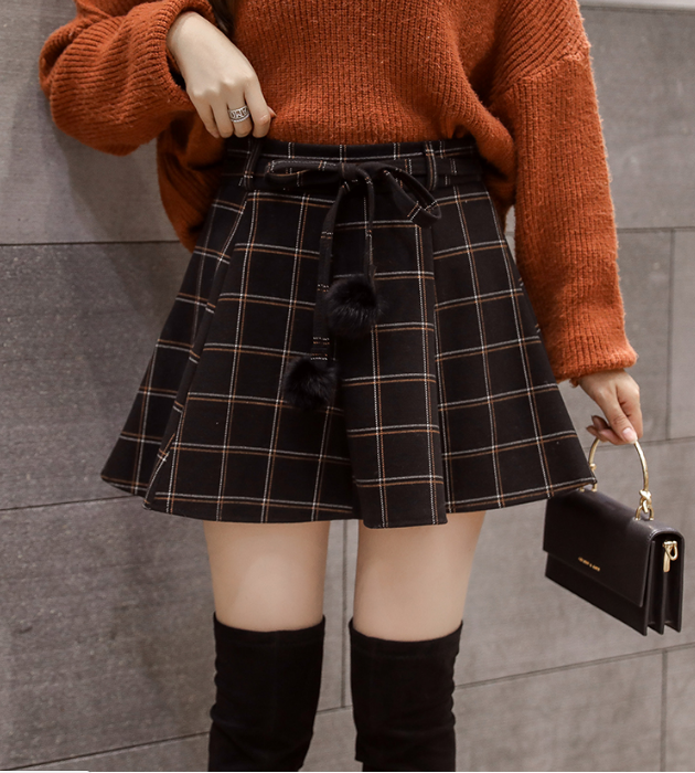 铖内昕京东新品冬季短裙女2019新款潮韩版搭外穿高腰薄款毛呢格子半身