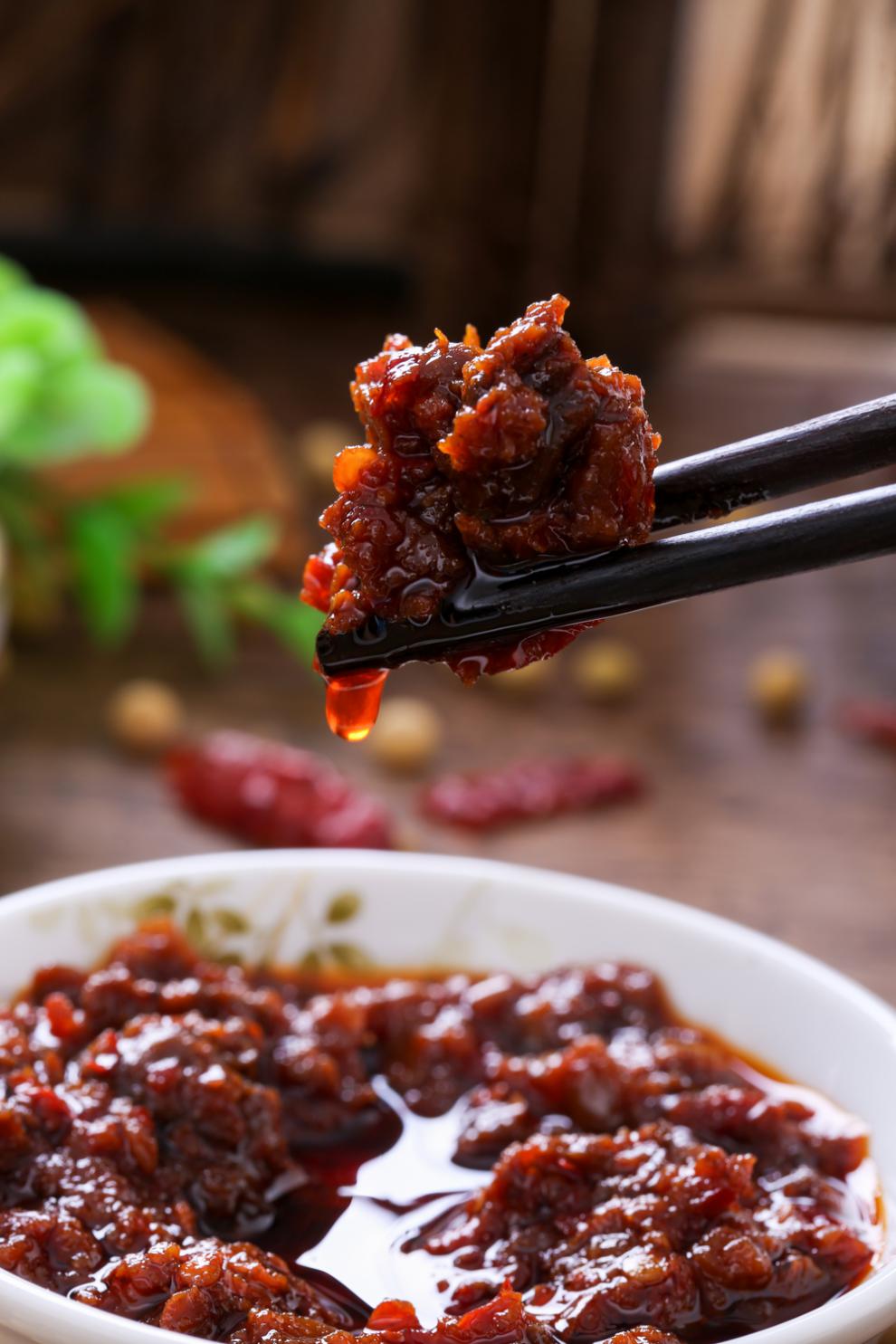 香菇拌饭酱210g原味香辣味超辣椒酱下饭菜拌面酱夹馍酱