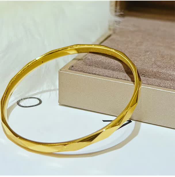 小腰金5d无氢菱形手镯黄金2022新款999足金镯子亮面时尚女简约大方