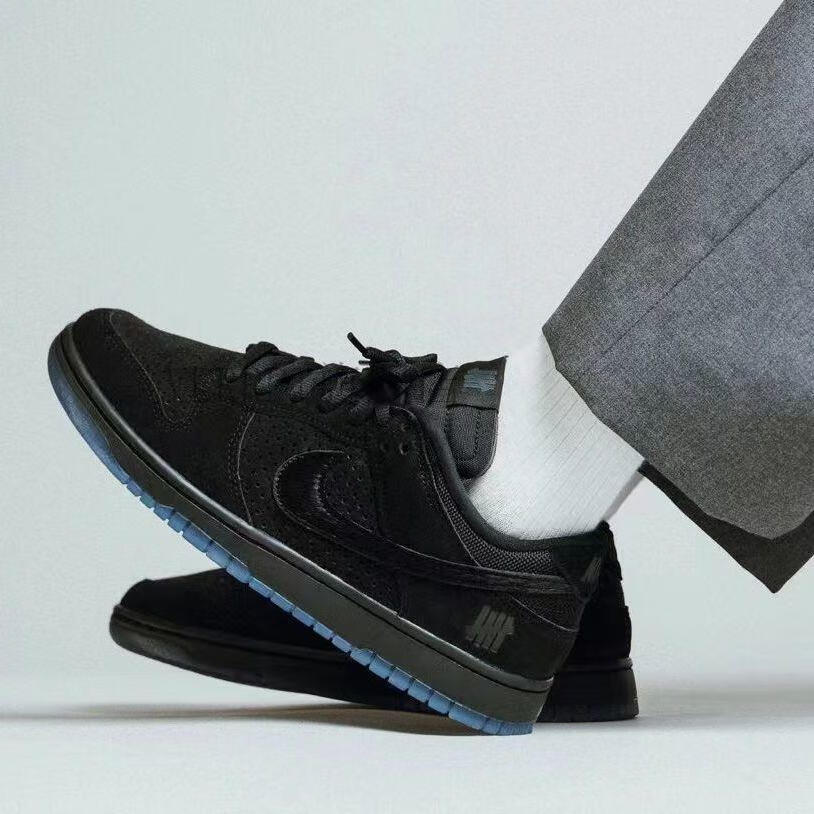 莆田纯原undefeatedxnkdunklowsp"5onlt"纯黑男女休闲板鞋nike 纯黑