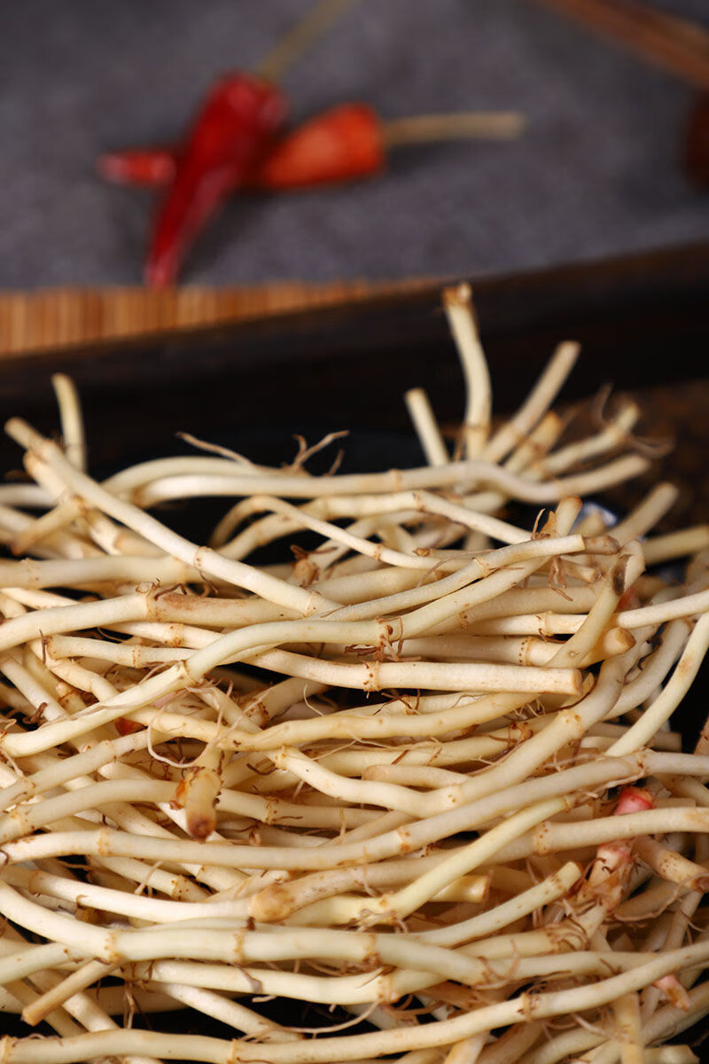 现挖鱼腥草新鲜嫩根500g真空包装折耳根广东贵州四川节耳根下饭菜