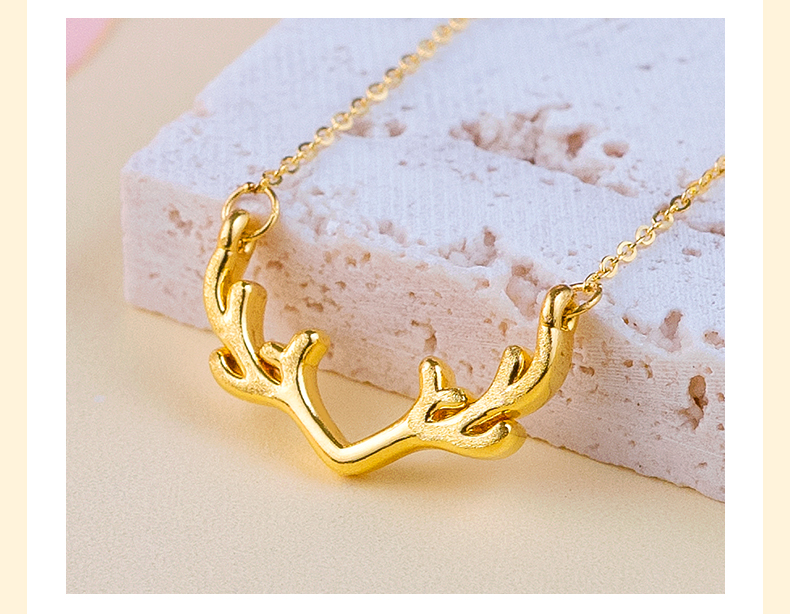 老凤凰黄金项链女款足金999鹿角项链一鹿有你项链计价小清新项链 约2.