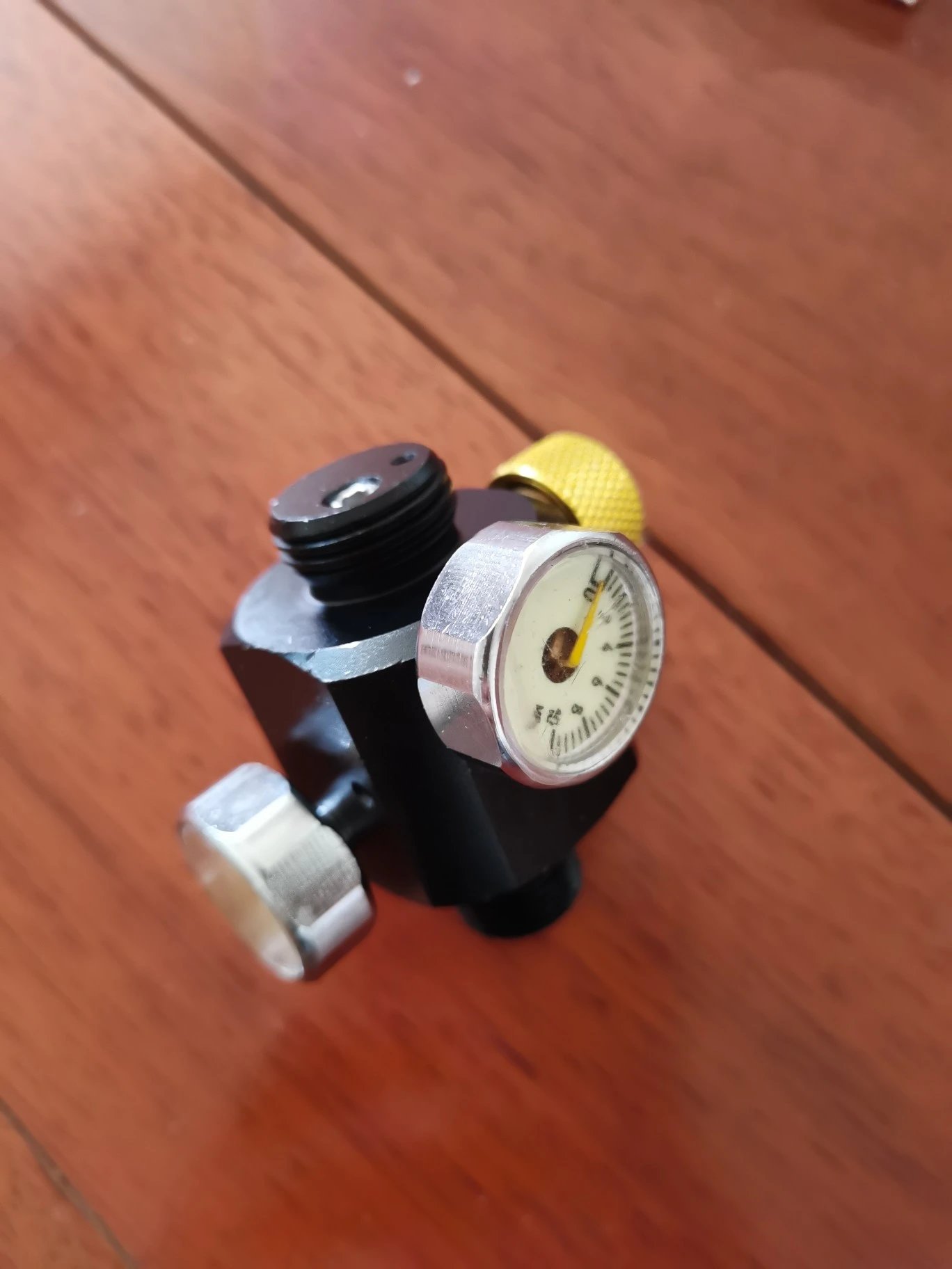 高压气瓶恒压阀的用途图片