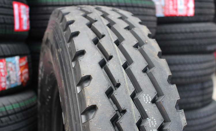 朝阳好运轮胎650 700 750 825 r16 r16lt -16全钢丝真空轮胎货车sn