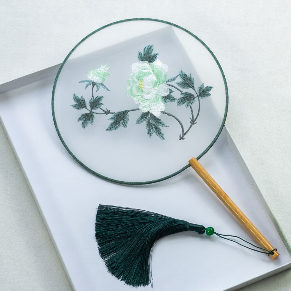 中国古风刺绣团扇成品复古代文艺汉服旗袍走秀真丝舞蹈苏绣圆扇子