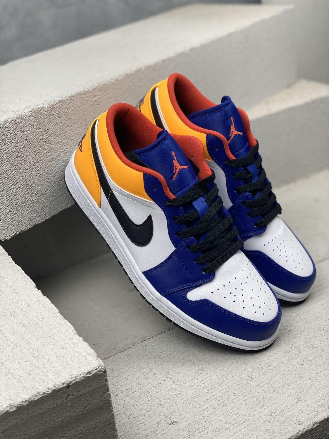 店】蓝黄湖人休闲运动低帮板鞋男女复古篮球鞋553558-123 耐·克aj