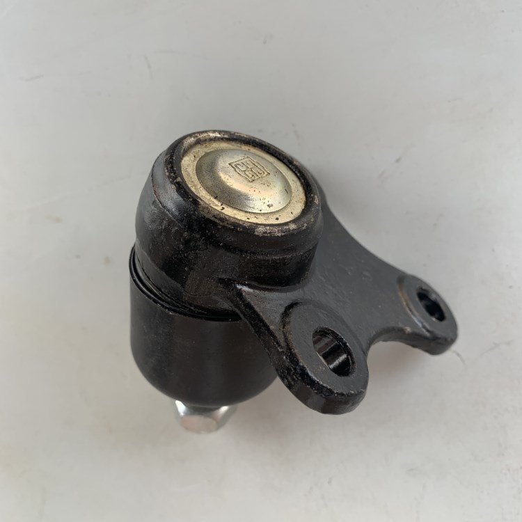 适用奇瑞a3艾瑞泽357开瑞k50下支臂球头三角臂球头前下摆臂球头 下支