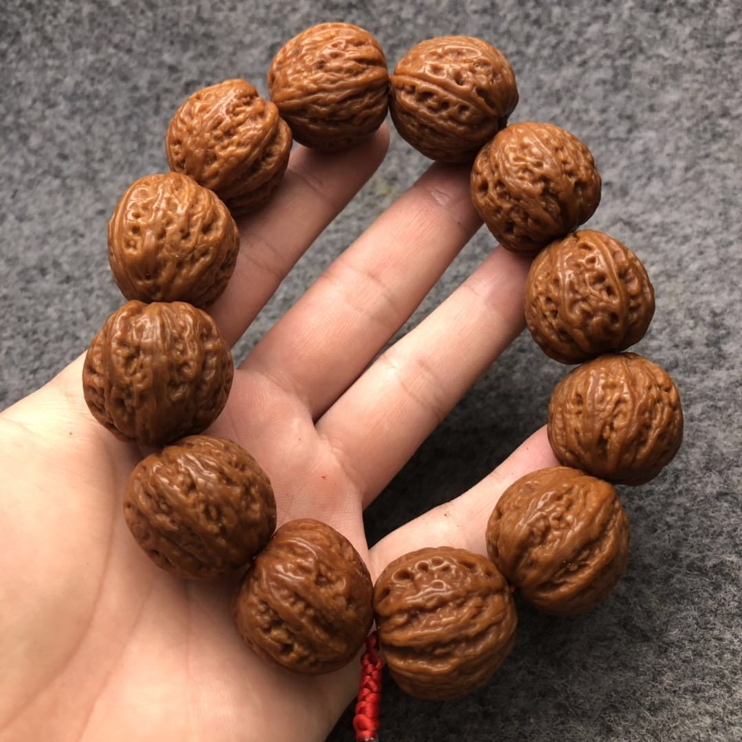 机刷包浆小核桃手持手串文玩核桃把玩练手野生小秋子核桃手把件依莲妃