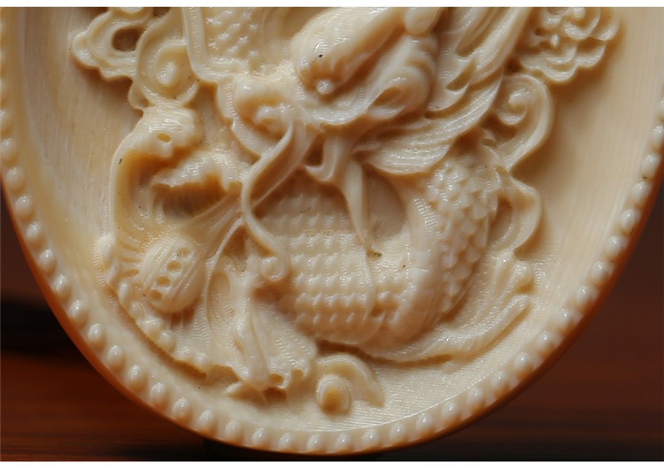 朴春猛犸牙猛犸象牙龙牌祥龙吐瑞牙雕吊坠项坠挂件饰品配饰男女款圆牌