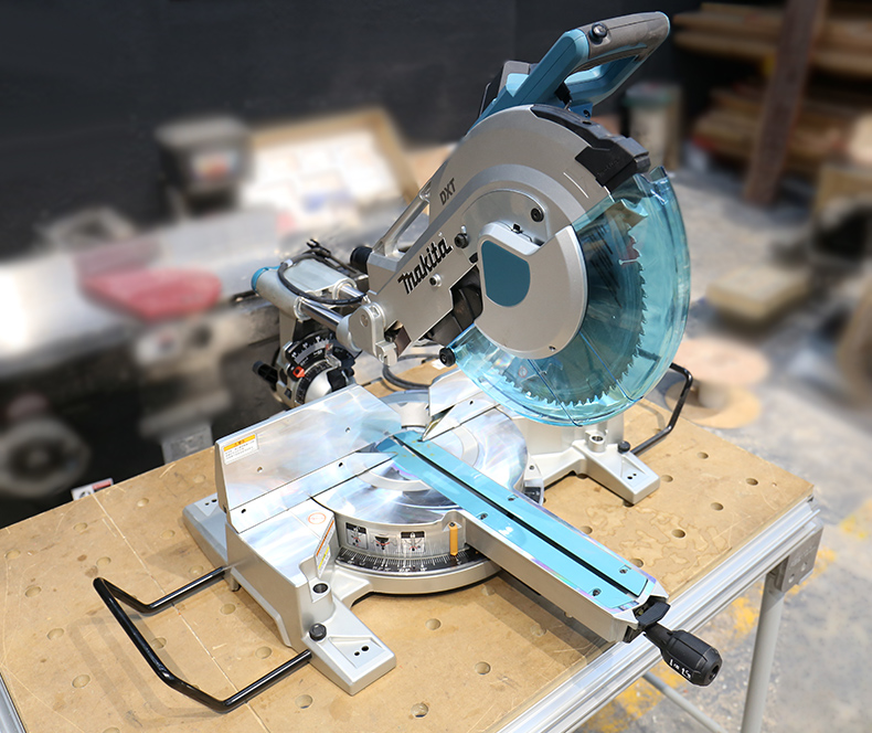 日本牧田锯铝机ls1016滑动复合式斜断锯ls1216介铝机电动工具ls1216