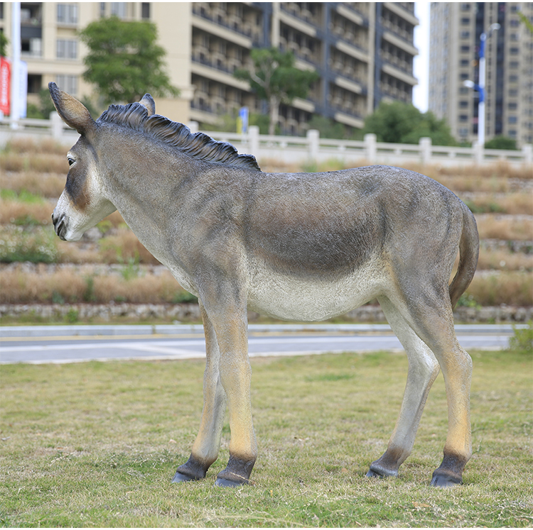 毛驴玻璃钢雕塑仿真动物摆件户外公园农场小区草坪驴肉火烧店装饰 小