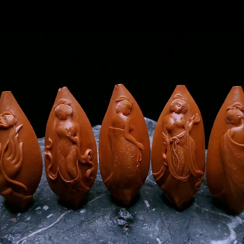 橄榄核单籽 四大美女 橄榄核雕文玩单籽男士手把件吊坠 吴斌方雕刻