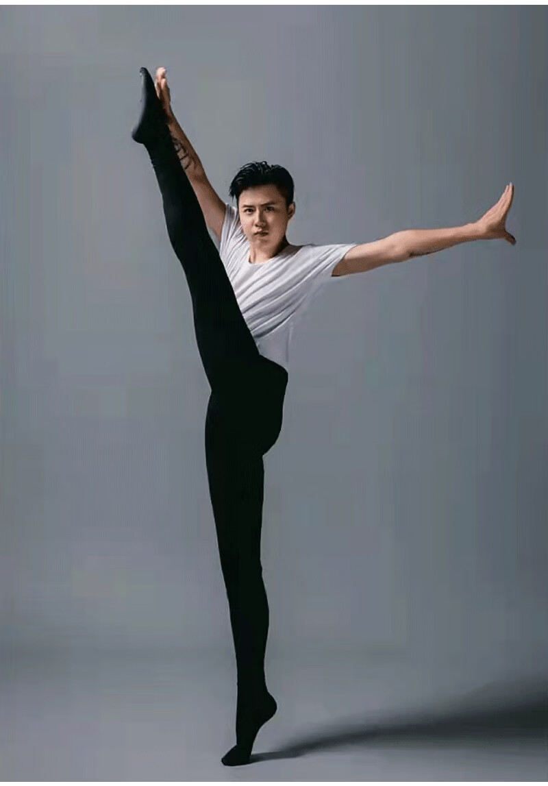 男生芭蕾舞考级服装图片